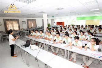 Nhật Bản trợ cấp cho lao động nước ngoài trong lĩnh vực hộ lý